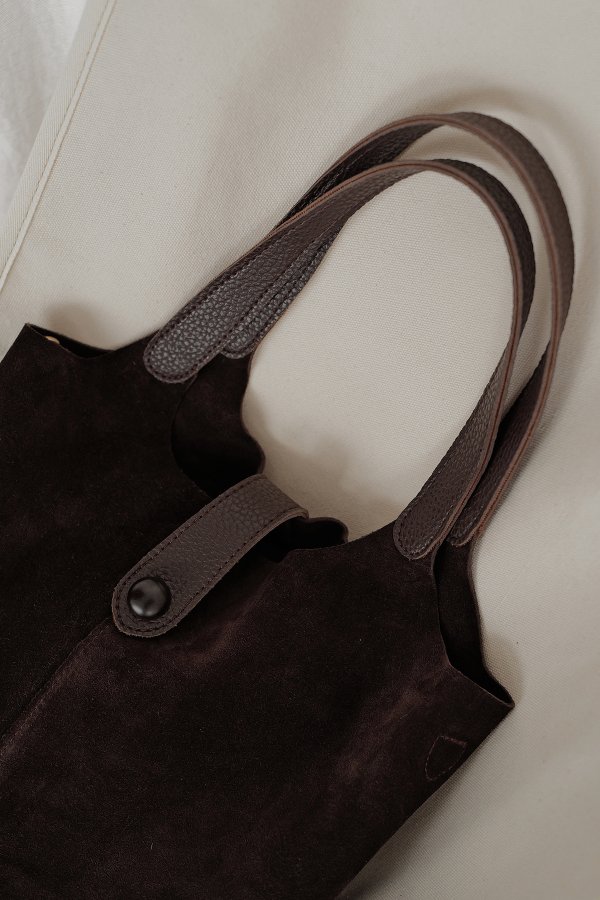 Orta Boy Süet Çanta