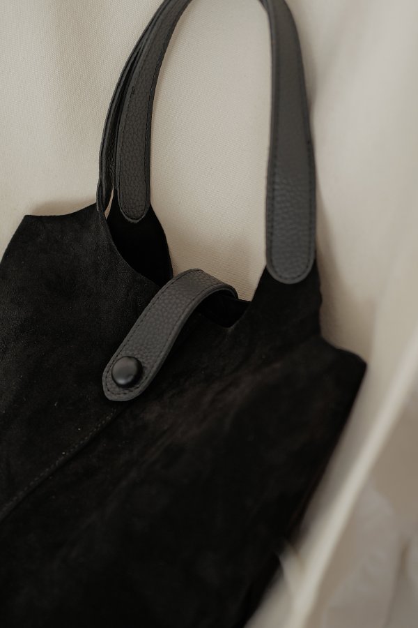 Orta Boy Süet Çanta