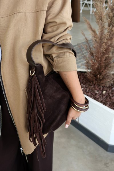 Püskül Detaylı Süet Çanta