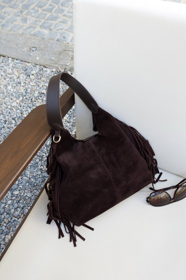 Püskül Detaylı Süet Çanta