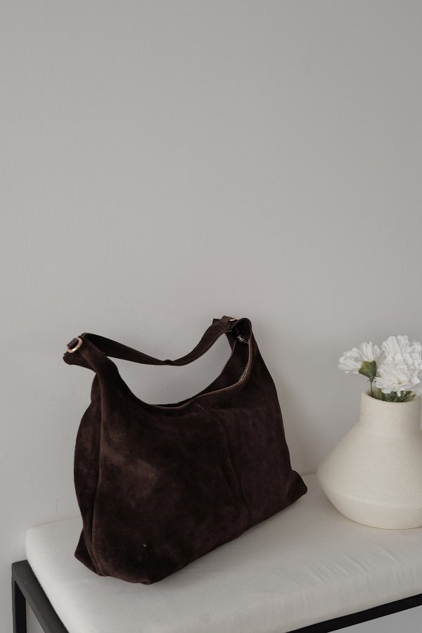 Dikişli Orta Boy Çanta