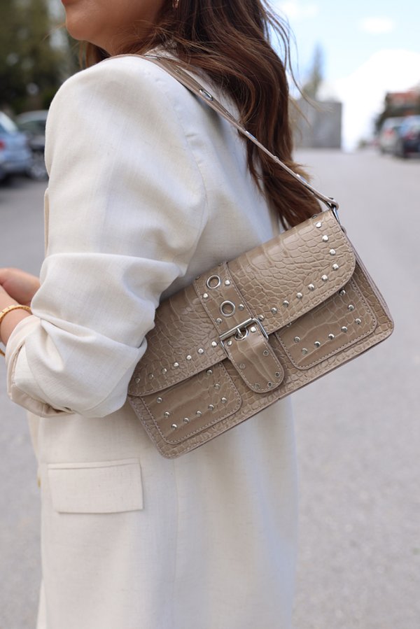 Zımba Detaylı Çanta