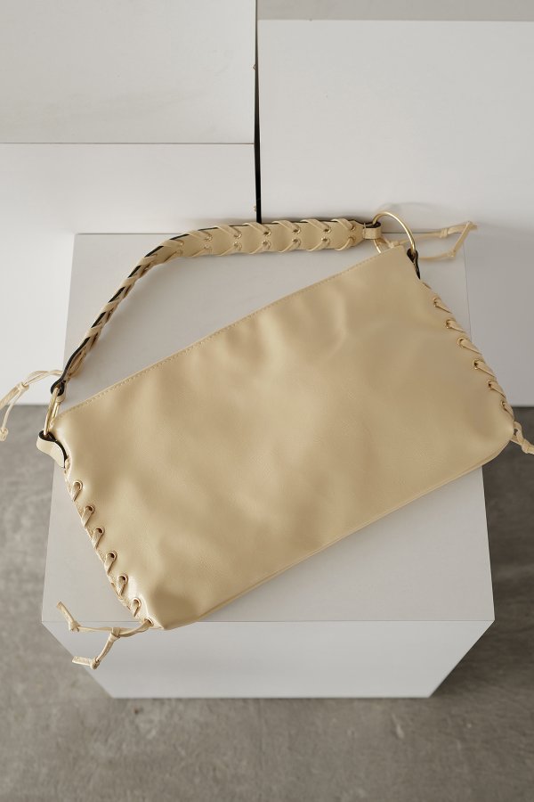 Örgü Askı Detay Çanta