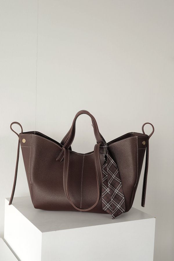 Fular Detay Omuz Çanta