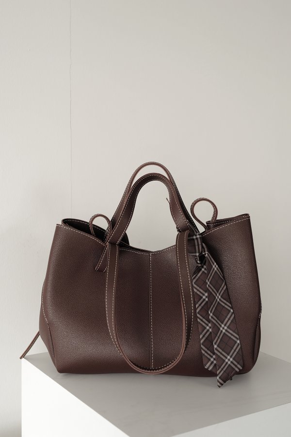 Fular Detay Omuz Çanta