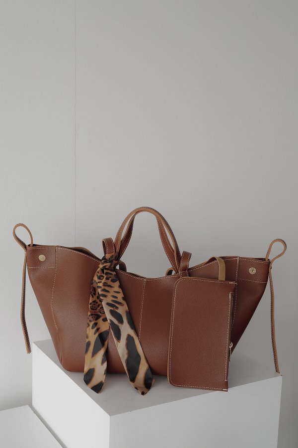 Fular Detay Omuz Çanta