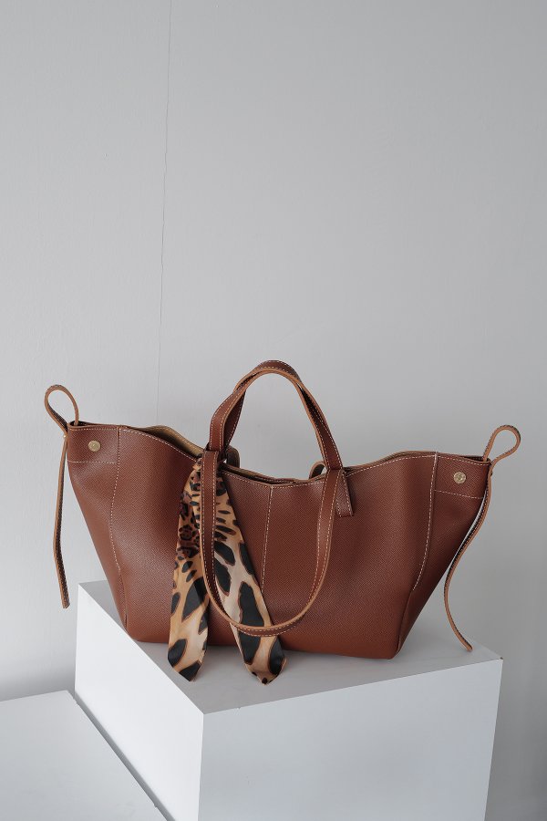 Fular Detay Omuz Çanta