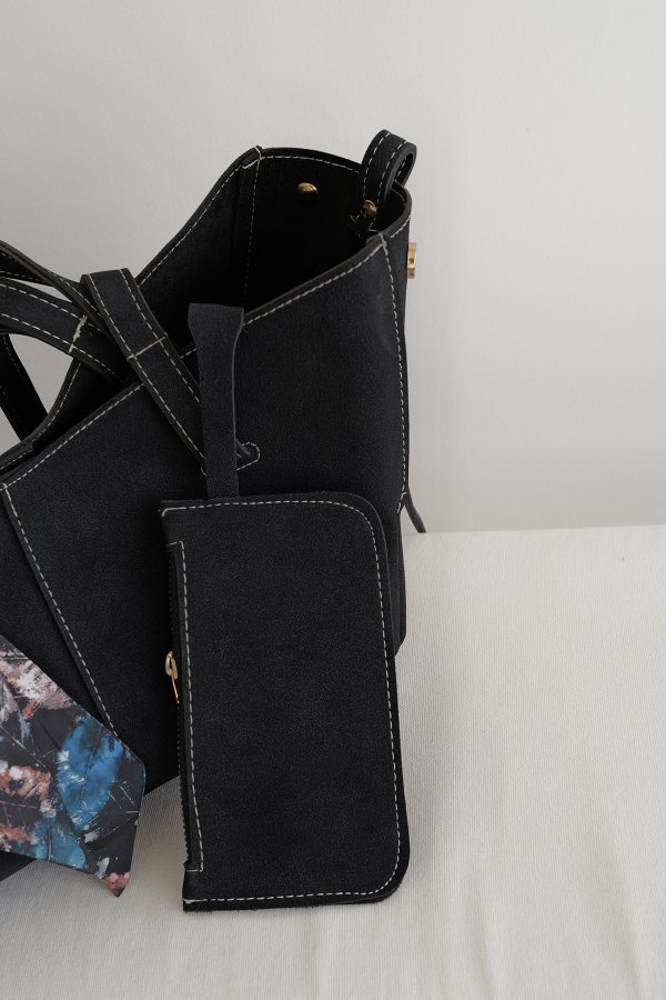 El ve Omuz Askılı Çanta