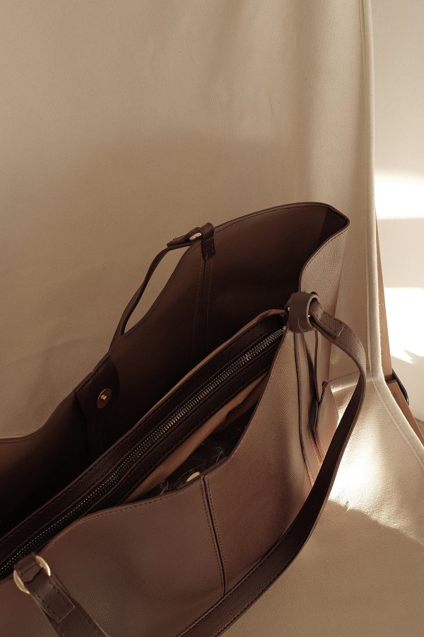 Şerit Detaylı Çanta