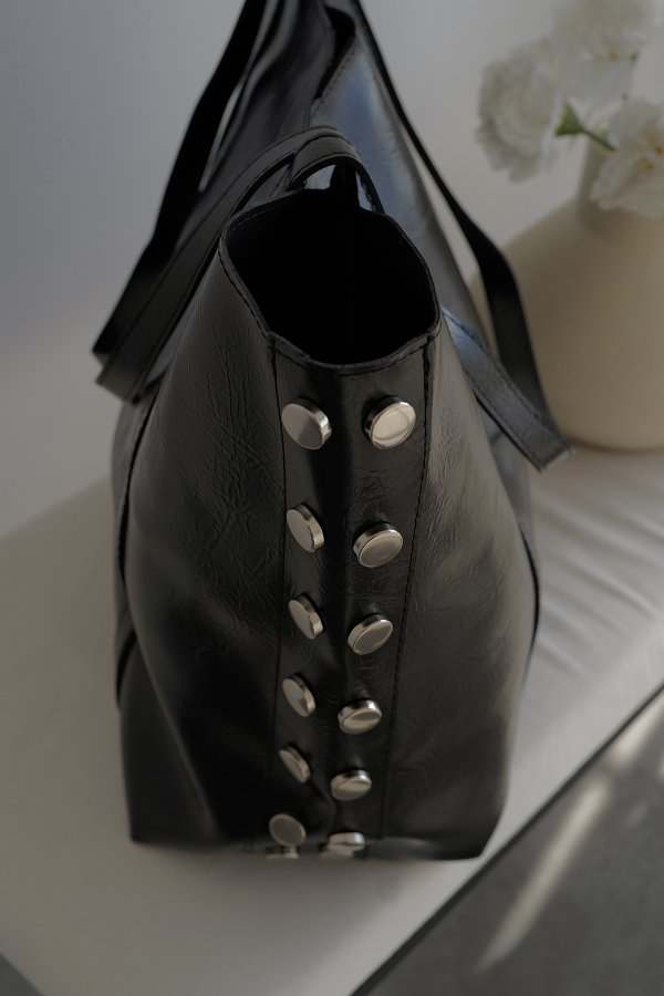 Zımbalı Büyük Çanta