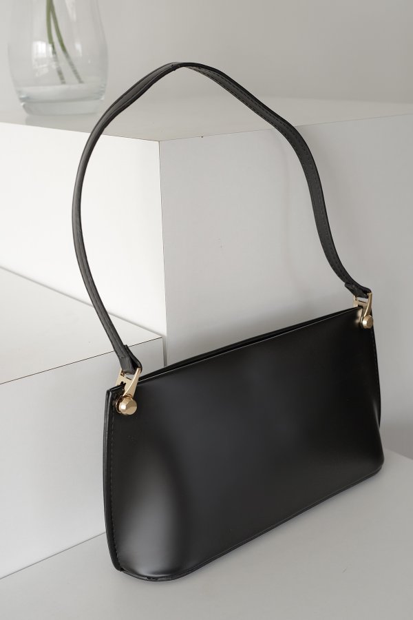 İnce Askılı Dikdörtgen Çanta