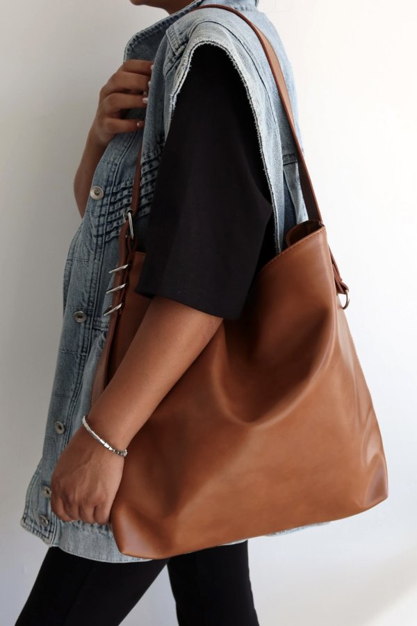 Toka Detay Omuz Çanta