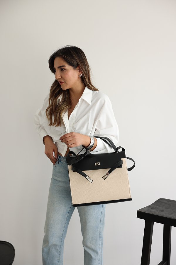 Kilit Kemerli Çanta