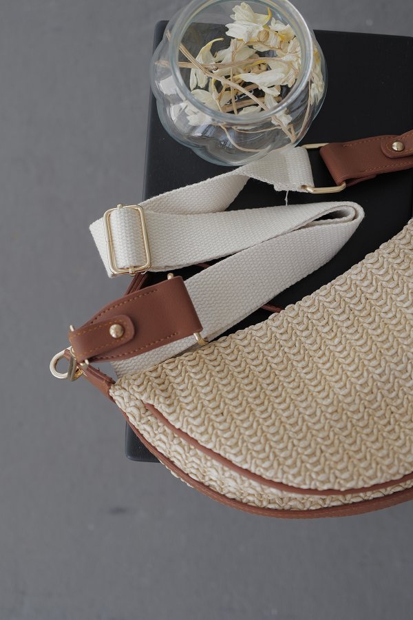 Hasır Örgülü Çanta