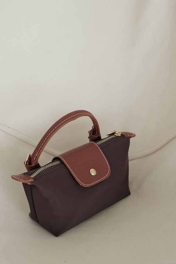 Kapaklı El Ve Omuz Çanta