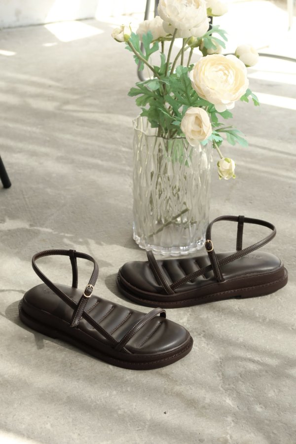 İnce Bantlı Sandalet