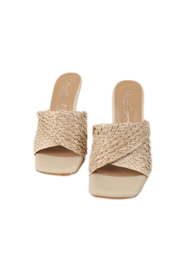 Hasır Bantlı Topuklu Terlik