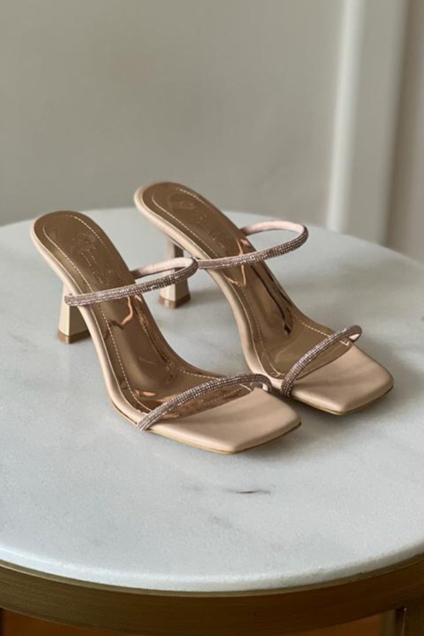 Taşlı Topuklu Terlik