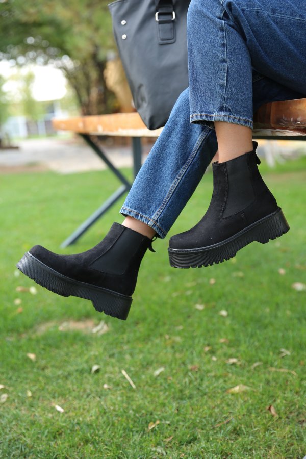 Chelsea Yüksek Tabanlı Bot