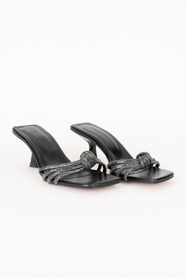 Taşlı Düğüm Model Terlik