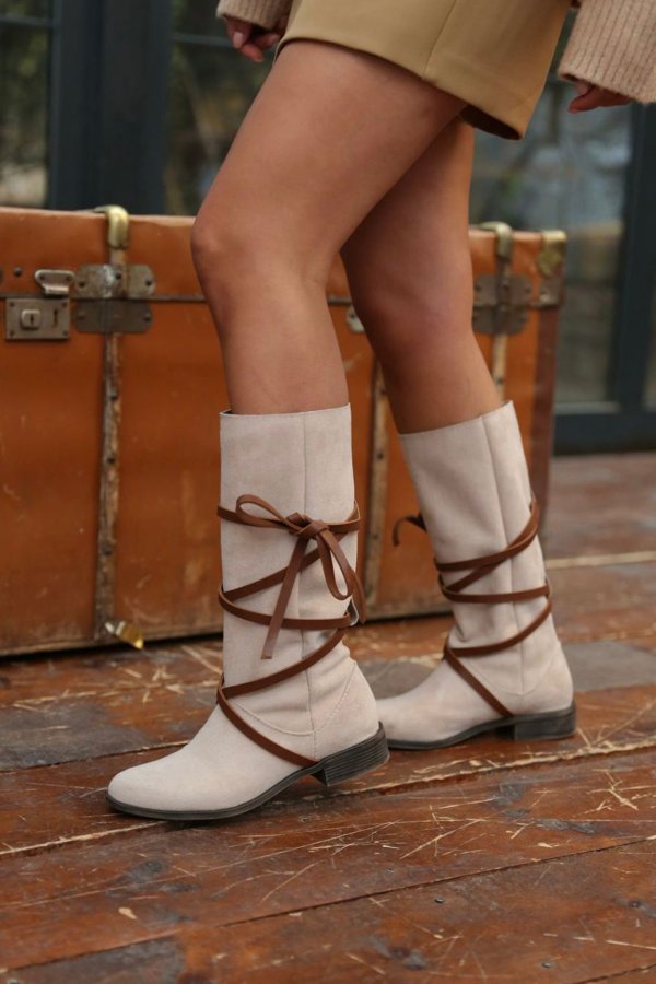 Süet Bağcık Model Çizme