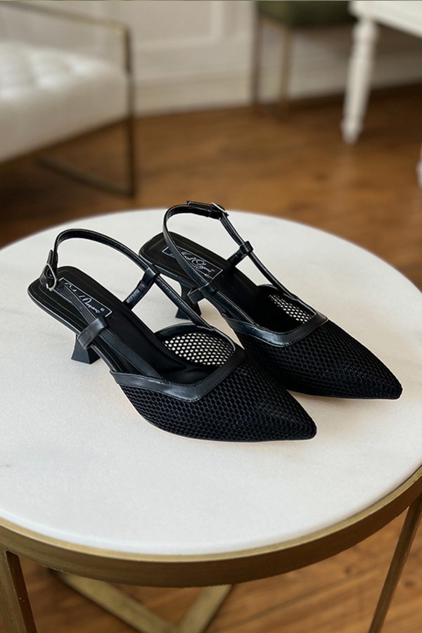 File Detaylı Topuklu Ayakkabı