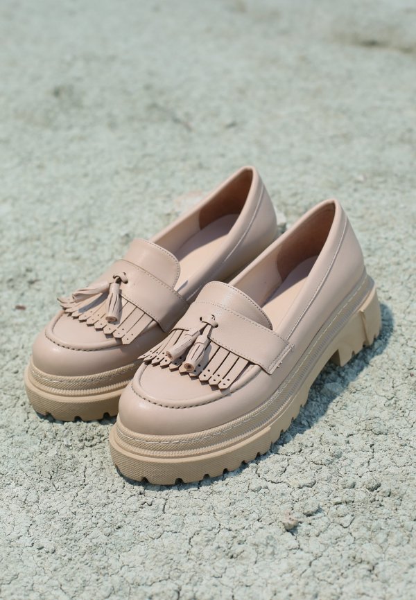 Püsküllü Loafer