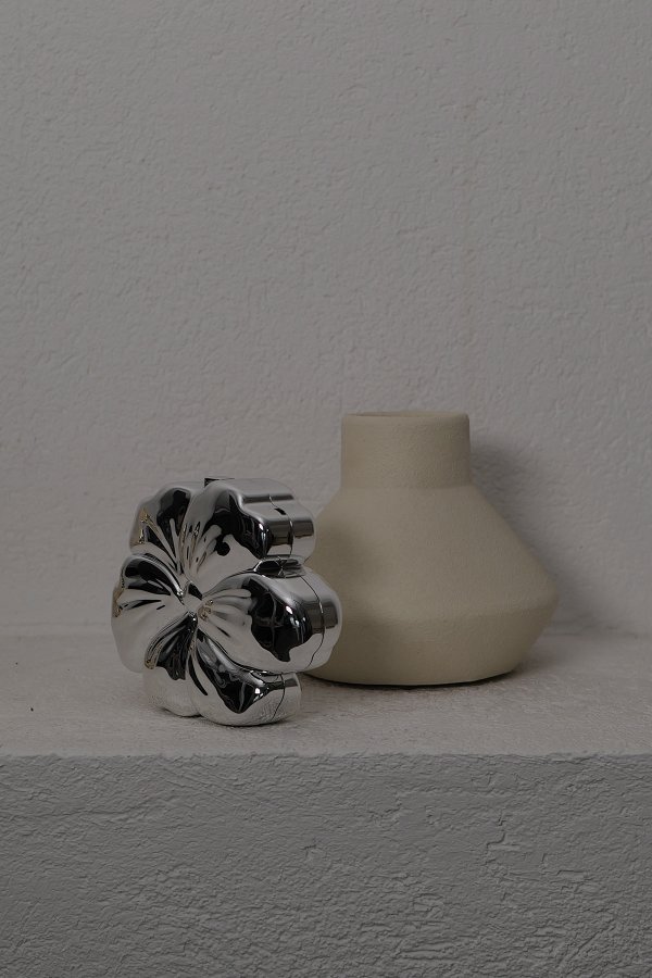 Metalik Çiçek Model Çanta