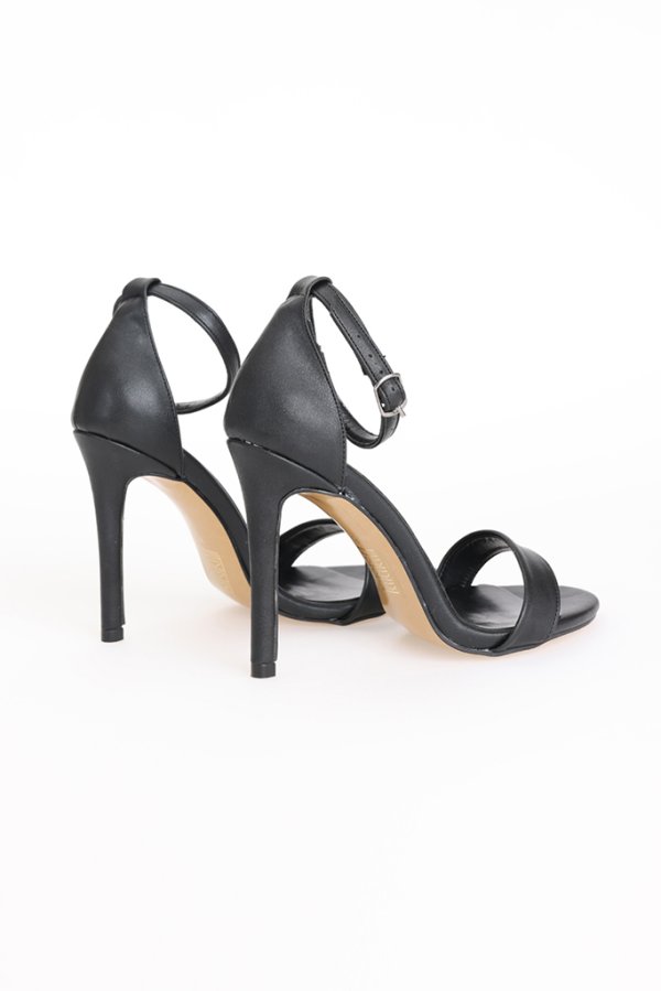 Tek Bantlı Topuklu Ayakkabı