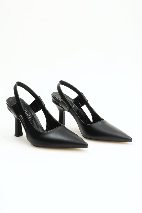 Sivri Burun Topuklu Ayakkabı