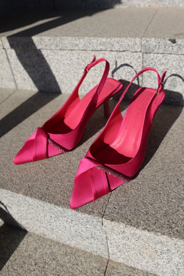 Saten Taşlı Topuklu Ayakkabı