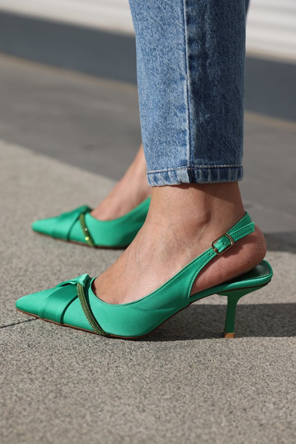 Saten Taşlı Topuklu Ayakkabı