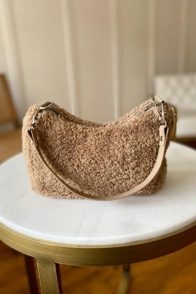 Peluş Çanta