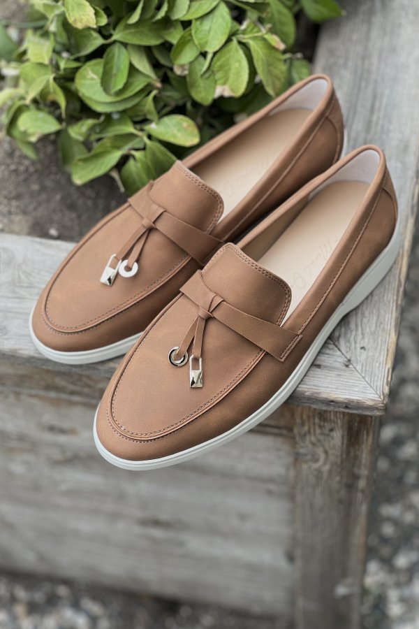 Toka Detaylı Loafer