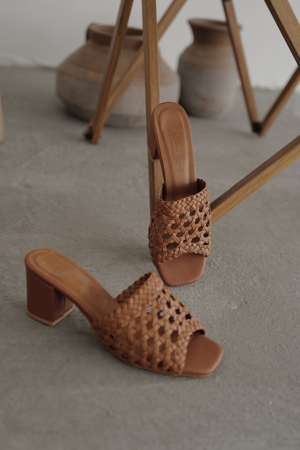 Örgü Model Topuklu Terlik