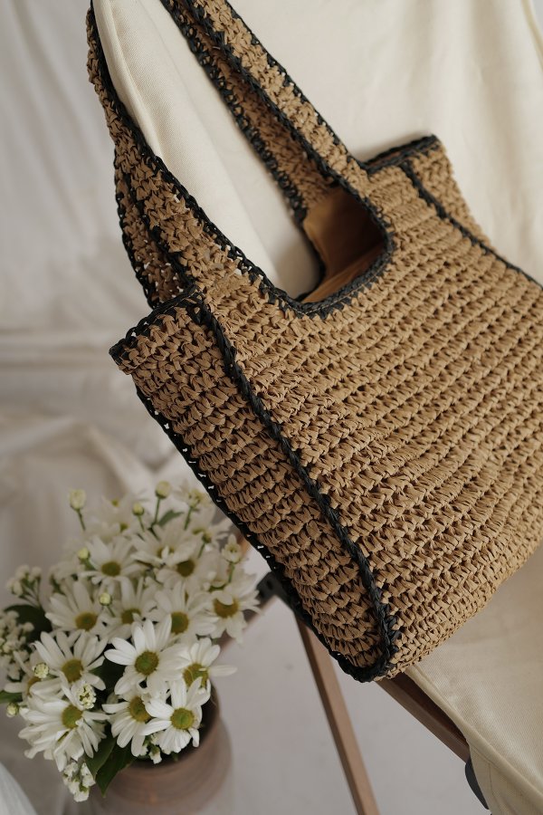 Örgülü Hasır Çanta