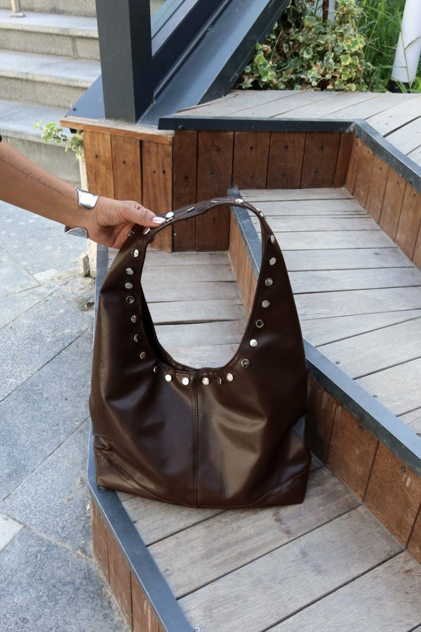 Zımba Detay Omuz Çanta