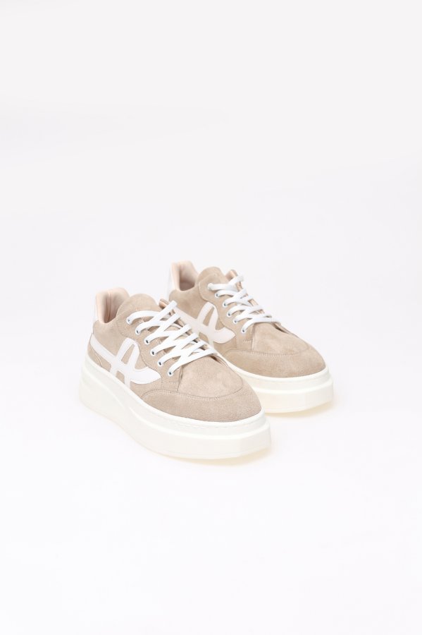 Kalın Tabanlı Bağcıklı Sneaker