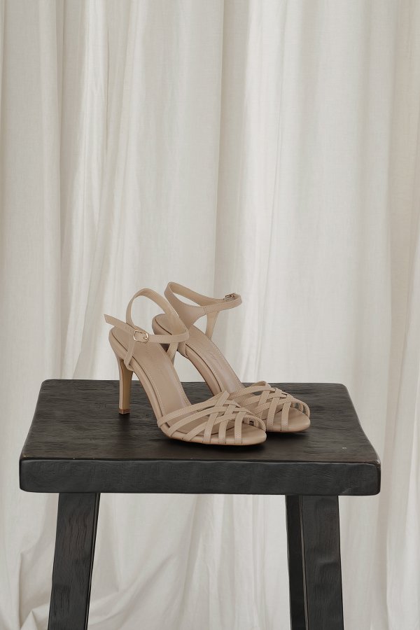 Kafes Model Topuklu Ayakkabı