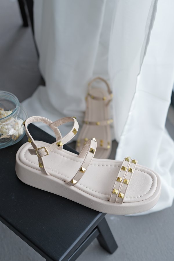 Zımba Bantlı Sandalet