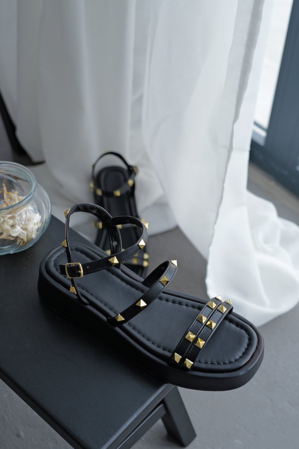 Zımba Bantlı Sandalet