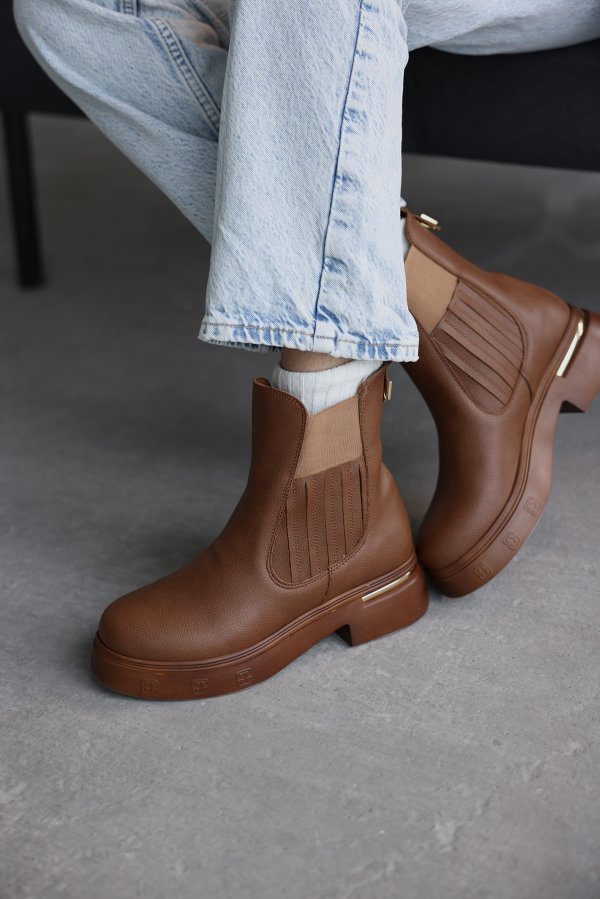 Metal Topuk Detay Bot