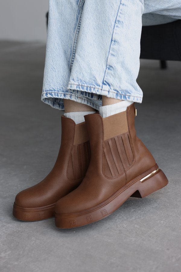 Metal Topuk Detay Bot