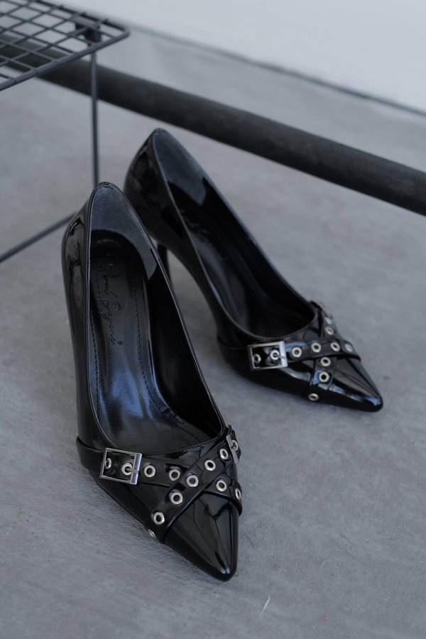 Çapraz Kemerli Topuklu Ayakkabı