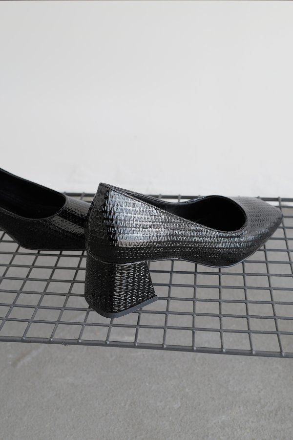 Baskılı Küt Burun Topuklu Ayakkabı