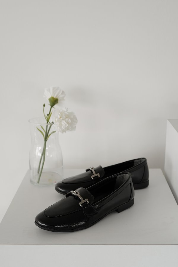 Metal Tokalı Loafer