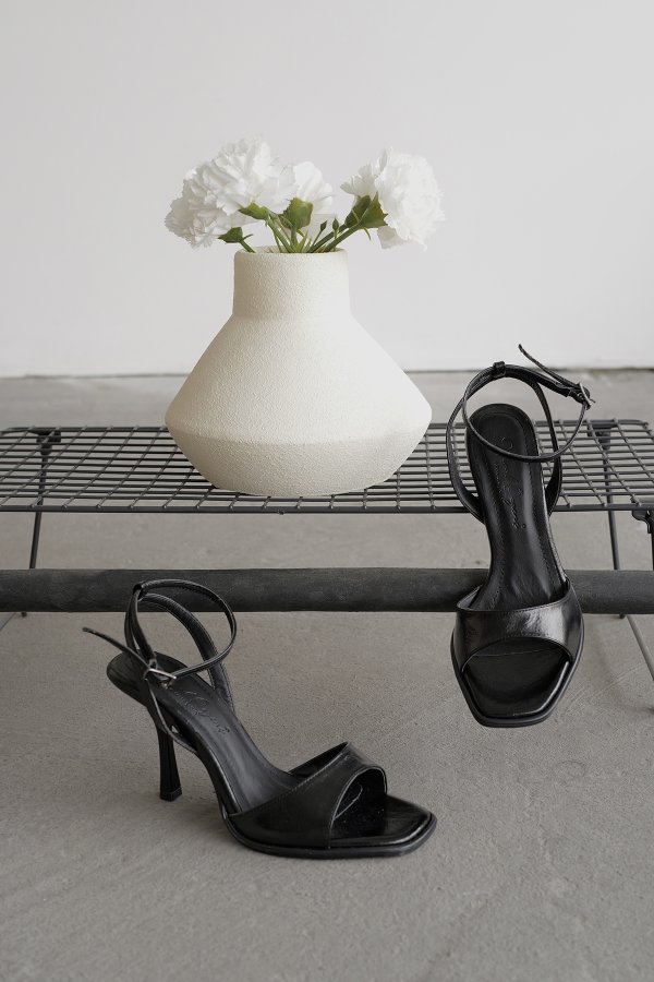 Tek Bant Topuklu Ayakkabı