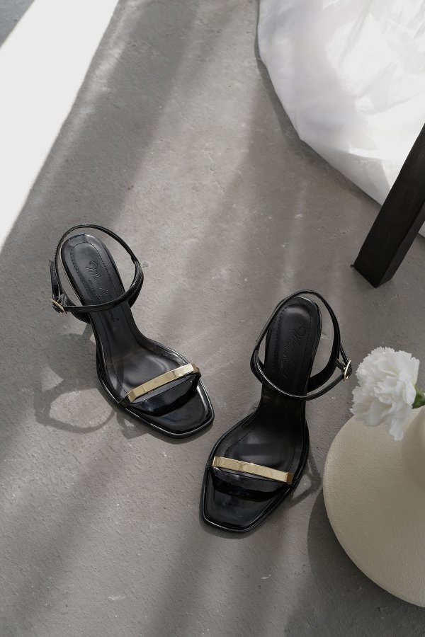 Tek Bant Topuklu Ayakkabı