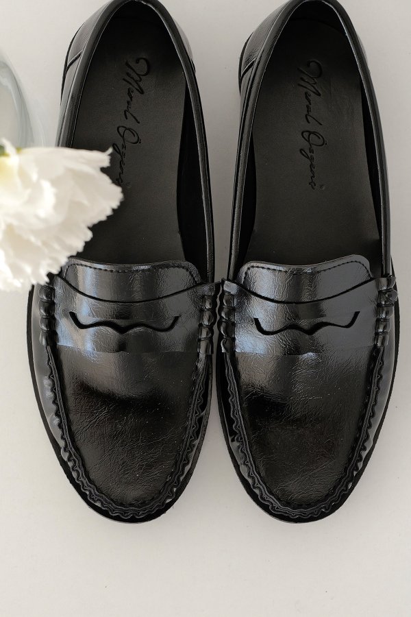 Düz Tabanlı Loafer