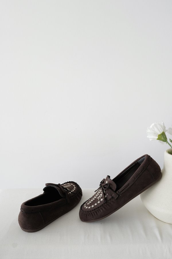 Süet Nakışlı Loafer